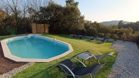 La piscine du gite Vaultour, gite 6 personnes Vals les Bains